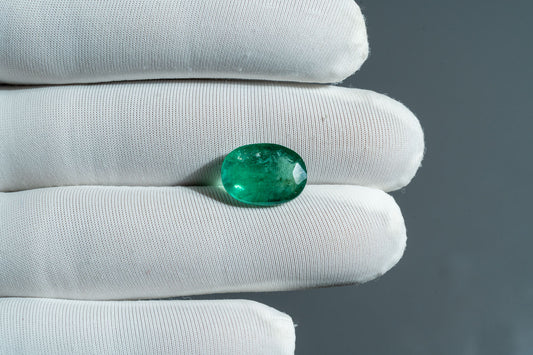 NATURAL EMERALD- 6.11 CARAT