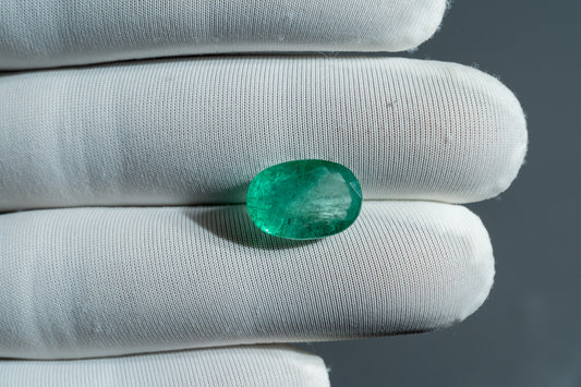 NATURAL EMERALD-6.03 CARAT