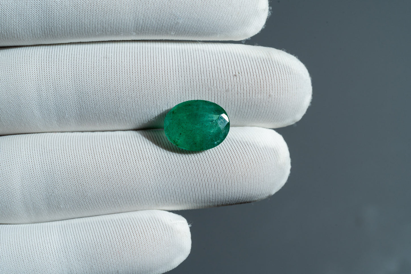 NATURAL EMERALD-5.86CARAT