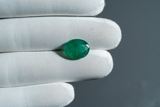 NATURAL EMERALD-5.86 CARAT