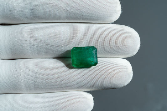NATURAL EMERALD-7.40CARAT