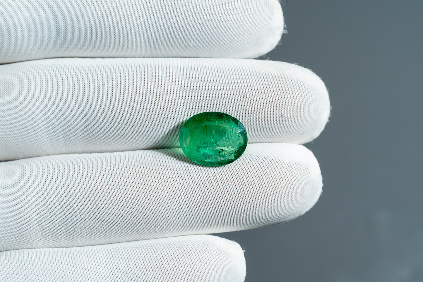 NATURAL EMERALD-4.45CARAT