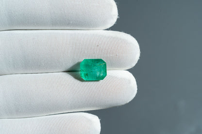 NATURAL EMERALD-4.35CARAT