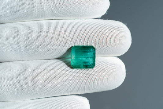 NATURAL EMERALD-5.86CARAT