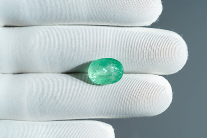 NATURAL EMERALD-6.86CARAT