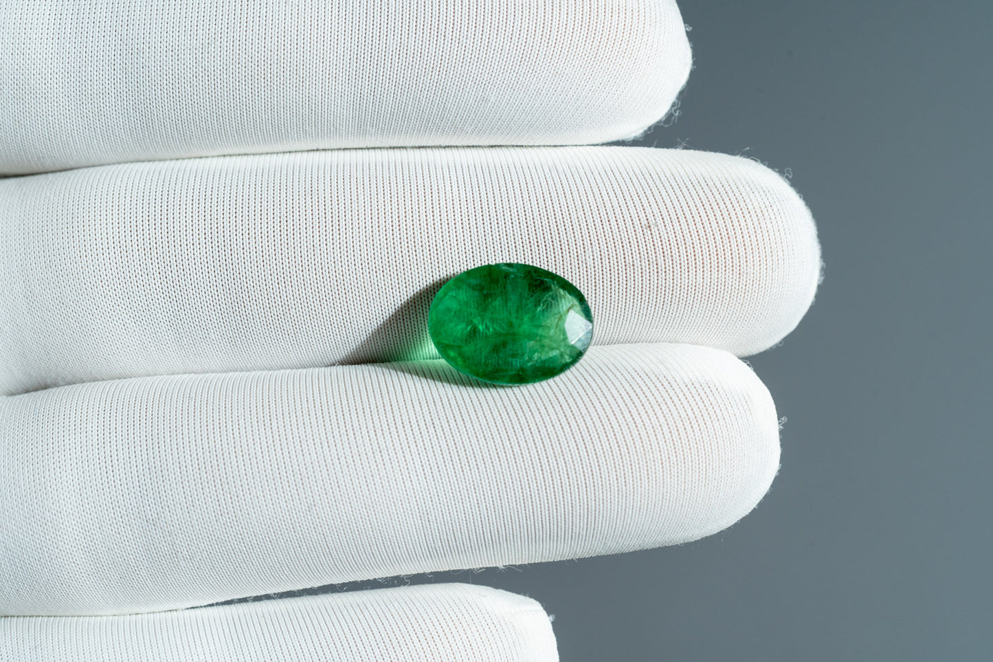 NATURAL EMERALD-4.45CARAT