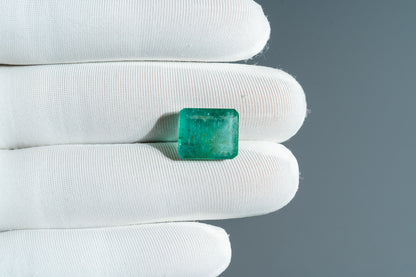NATURAL EMERALD-7.91CARAT