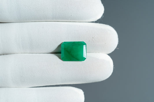 NATURAL EMERALD-5.83CARAT