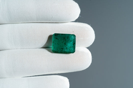 NATURAL EMERALD-10.96CARAT