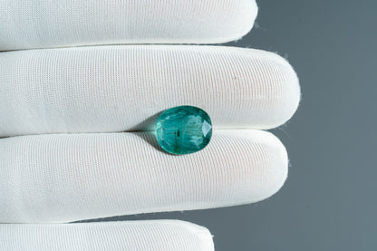 NATURAL EMERALD-4.67CARAT