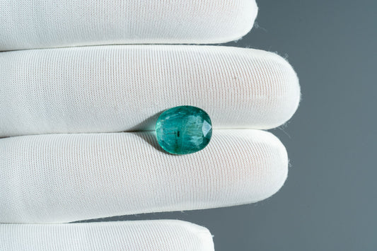 NATURAL EMERALD-4.67CARAT