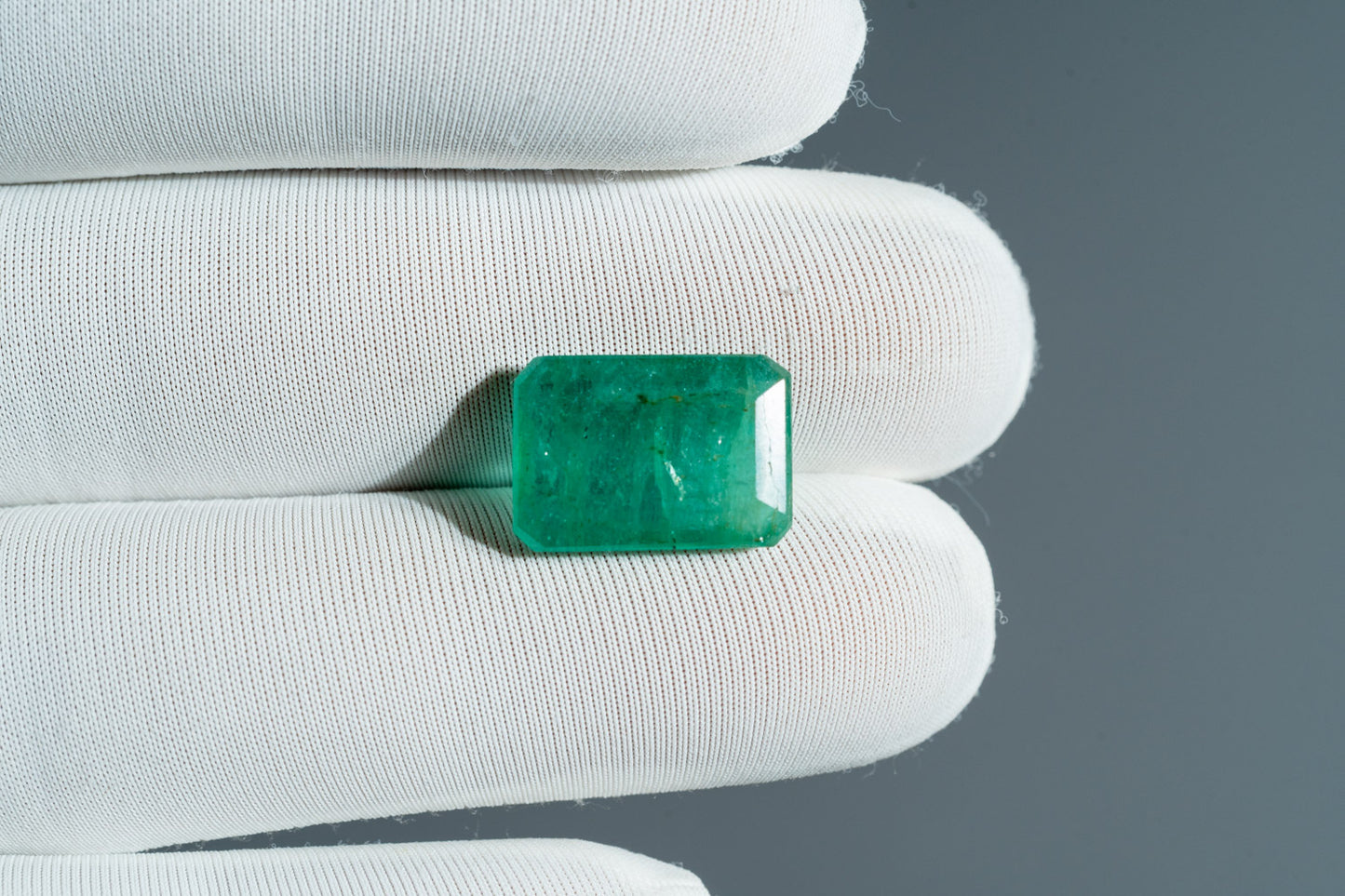NATURAL EMERALD-8.03CARAT