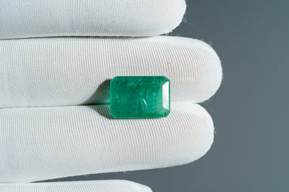 NATURAL EMERALD-8.03CARAT