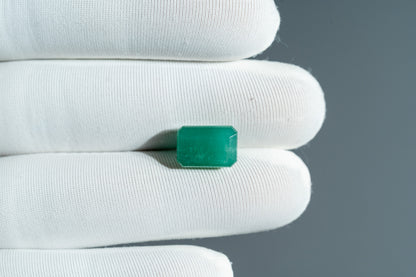 NATURAL EMERALD-5.78CARAT