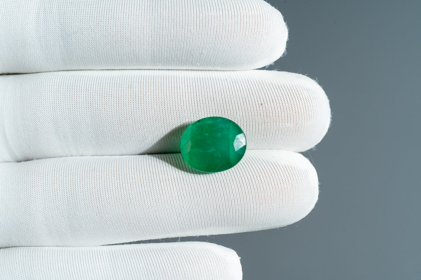 NATURAL EMERALD-8.55CARAT