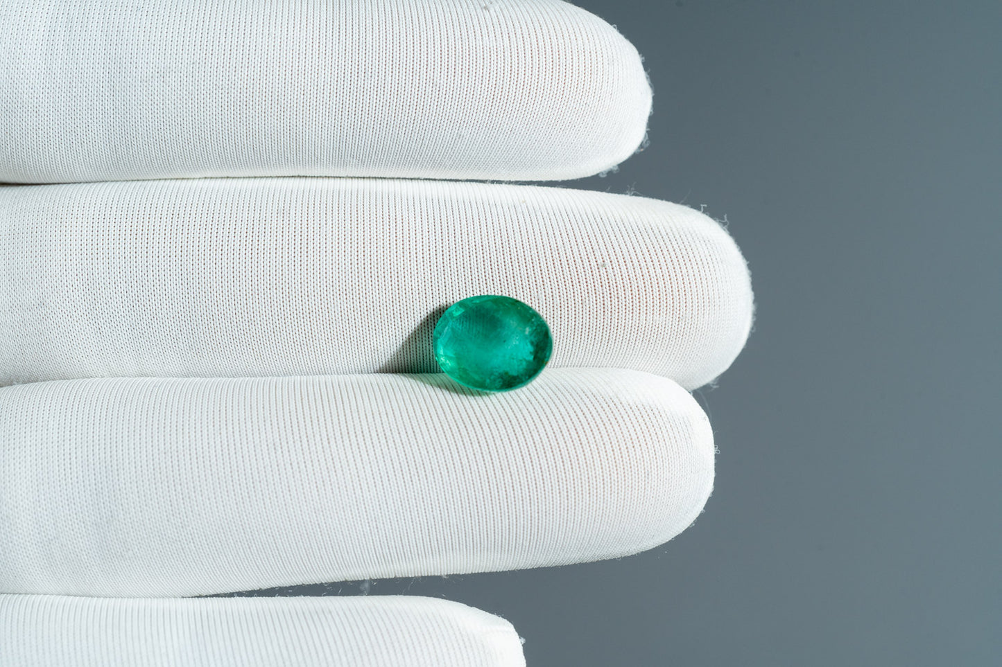 NATURAL EMERALD-3.45CARAT