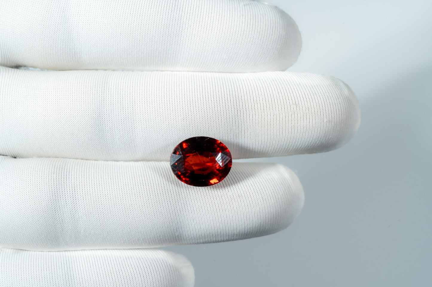 NATURAL HESSONITE-7.34CARAT