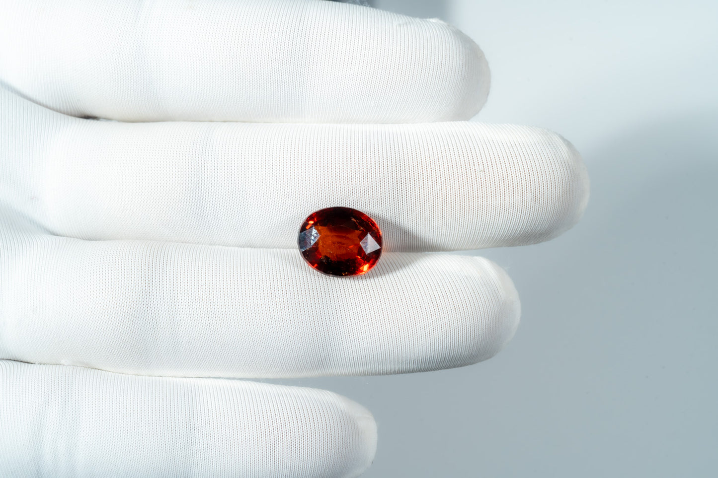NATURAL HESSONITE-6.32CARAT