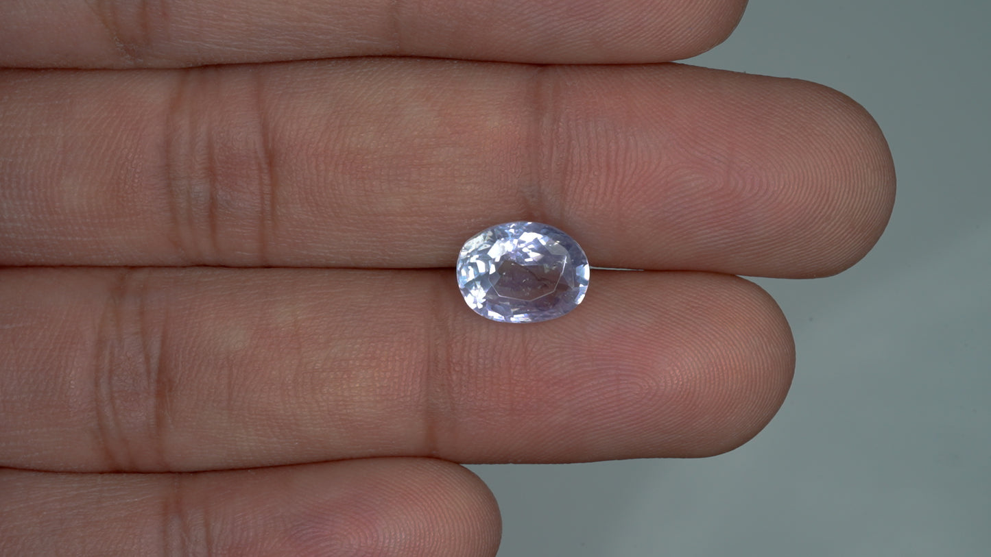 NATURAL BLUE SAPPHIRE-4.57 CARAT