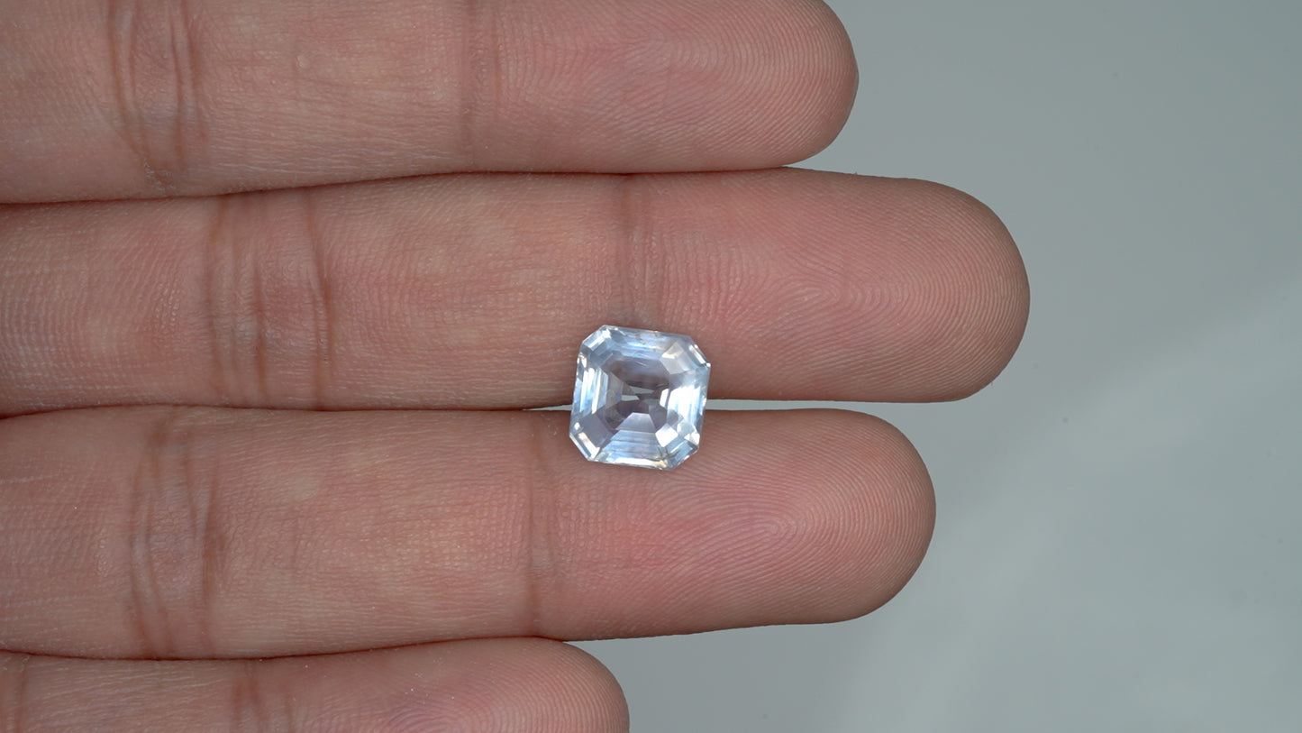 NATURAL BLUE SAPPHIRE-4.94 CARAT