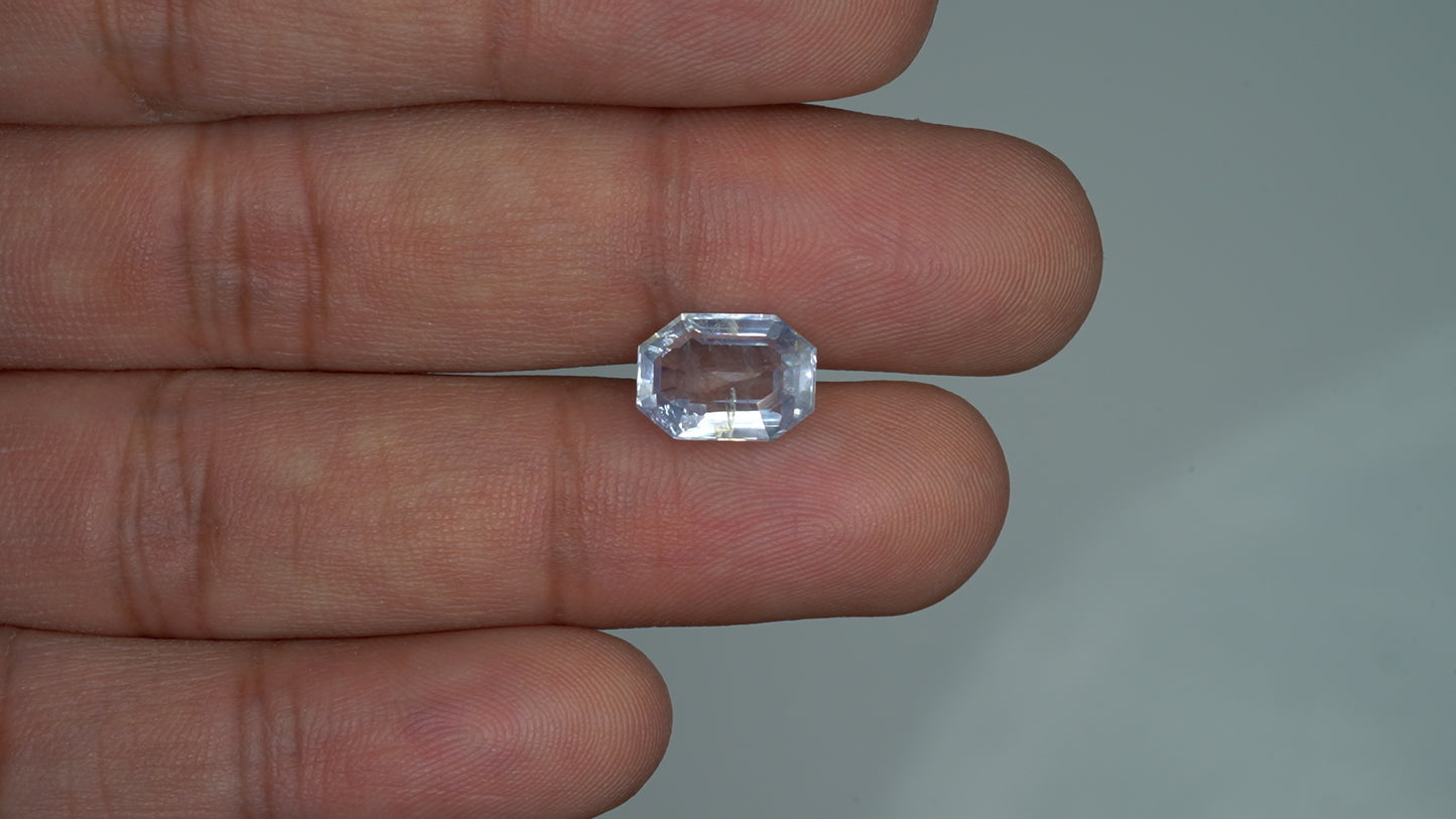 NATURAL BLUE SAPPHIRE-5.02 CARAT