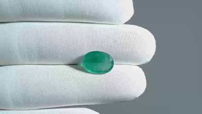 NATURAL EMERALD-4.76CARAT
