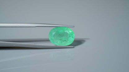 NATURAL EMERALD-6.86CARAT