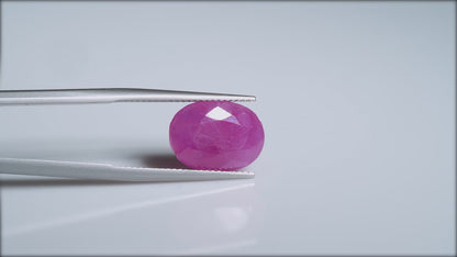 NATURAL RUBY- 6.81CARAT