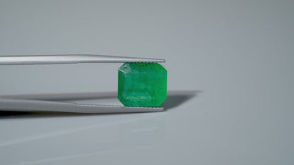 NATURAL EMERALD-5.86CARAT