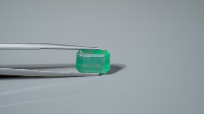 NATURAL EMERALD-5.56CARAT
