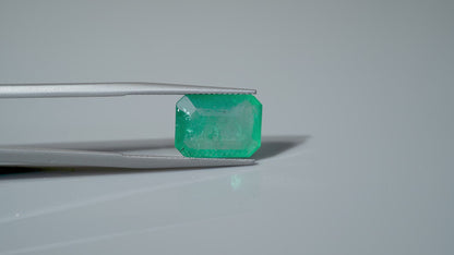 NATURAL EMERALD-5.91CARAT
